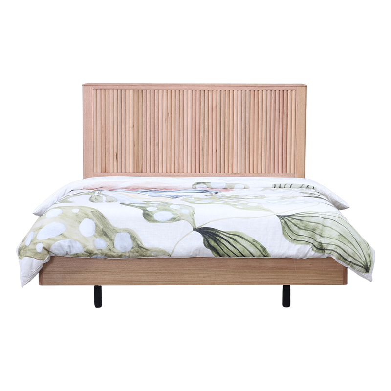 Montgomery Queen Bed Oak