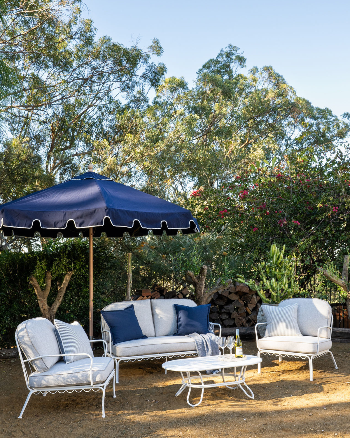 Solterra 2 Seater Outdoor Lounge