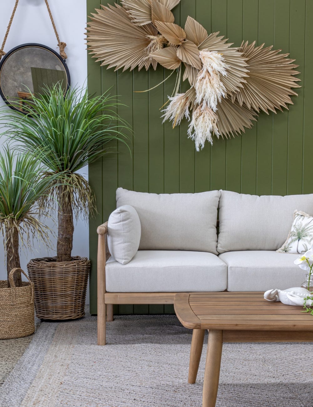 Patio & Outdoor