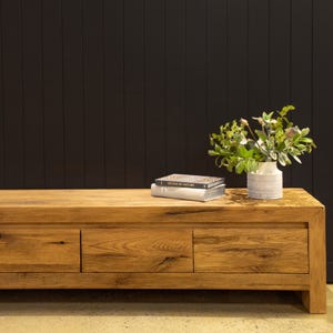 Austyn Entertainment Unit 2.1m