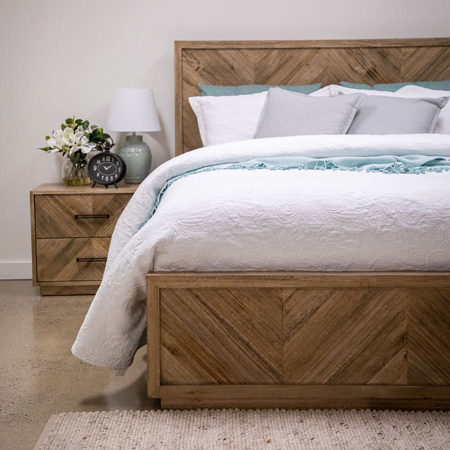 Castlereagh King Bed
