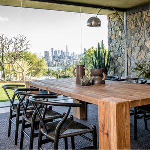 Shore Wishbone All Black Dining Chair